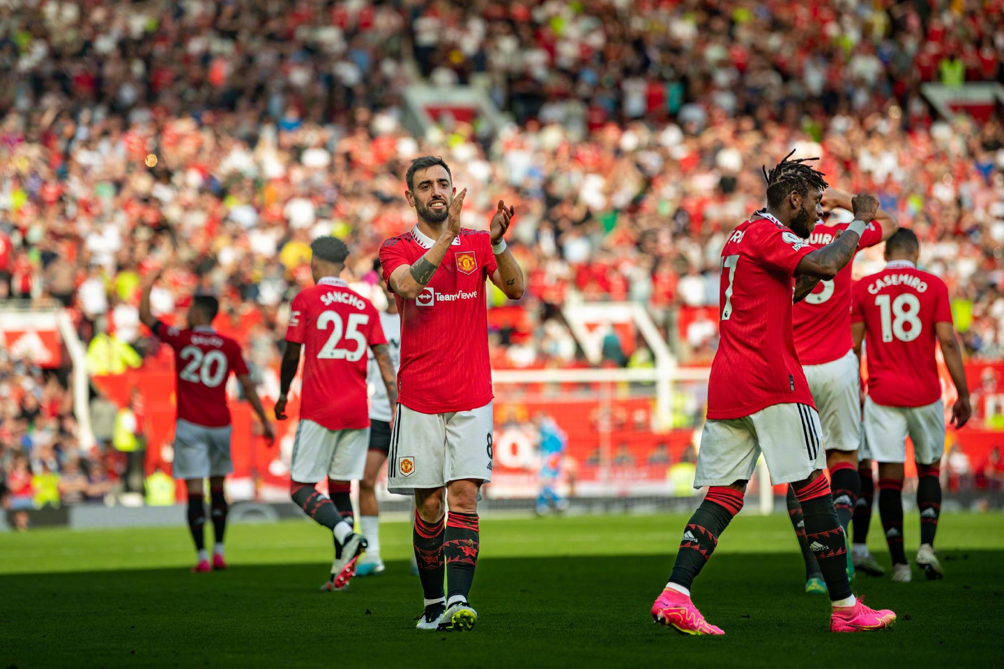 并帮助球队 并帮助球队